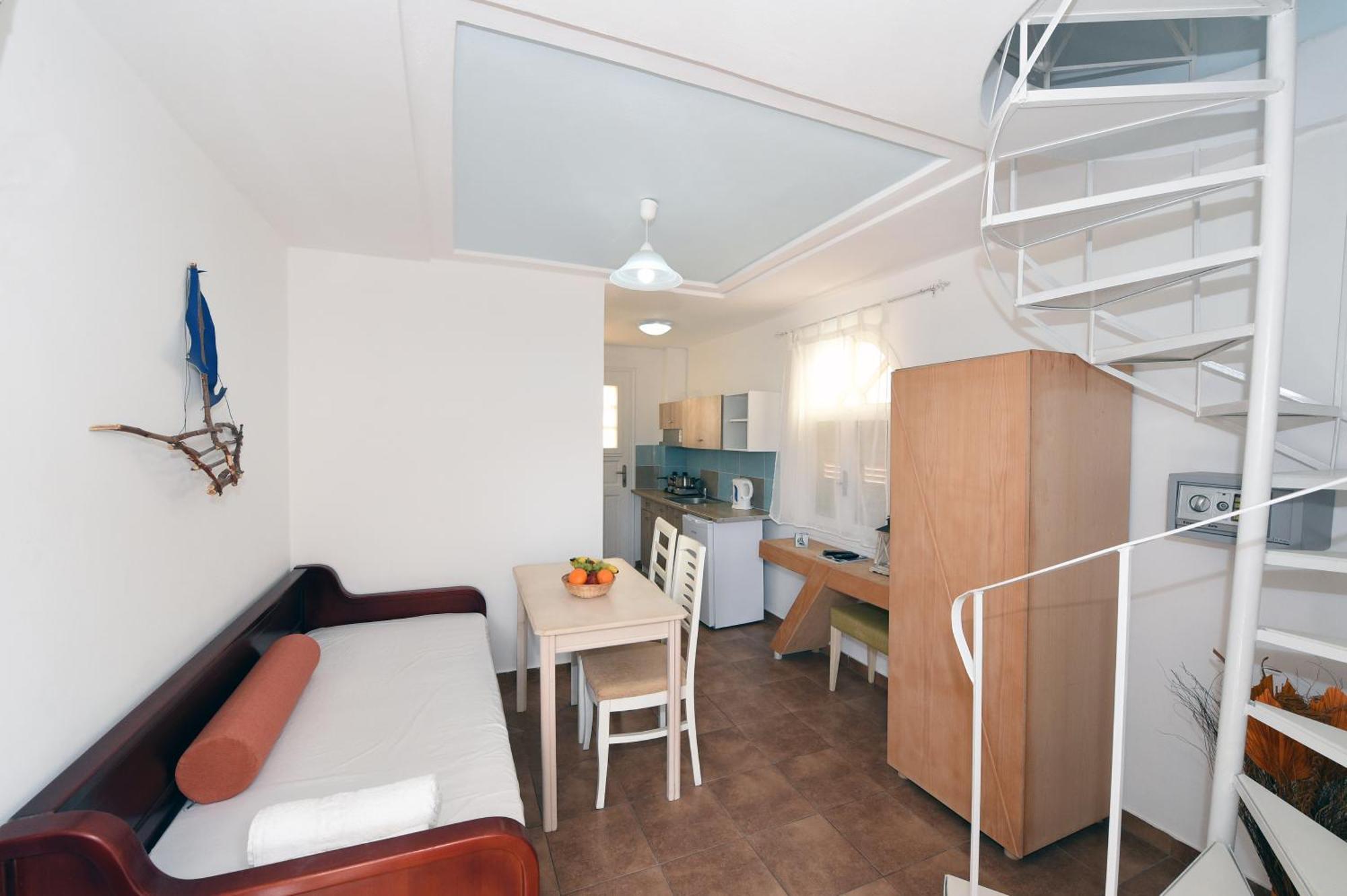 بيريفولّوس Leon Lux Apartments المظهر الخارجي الصورة