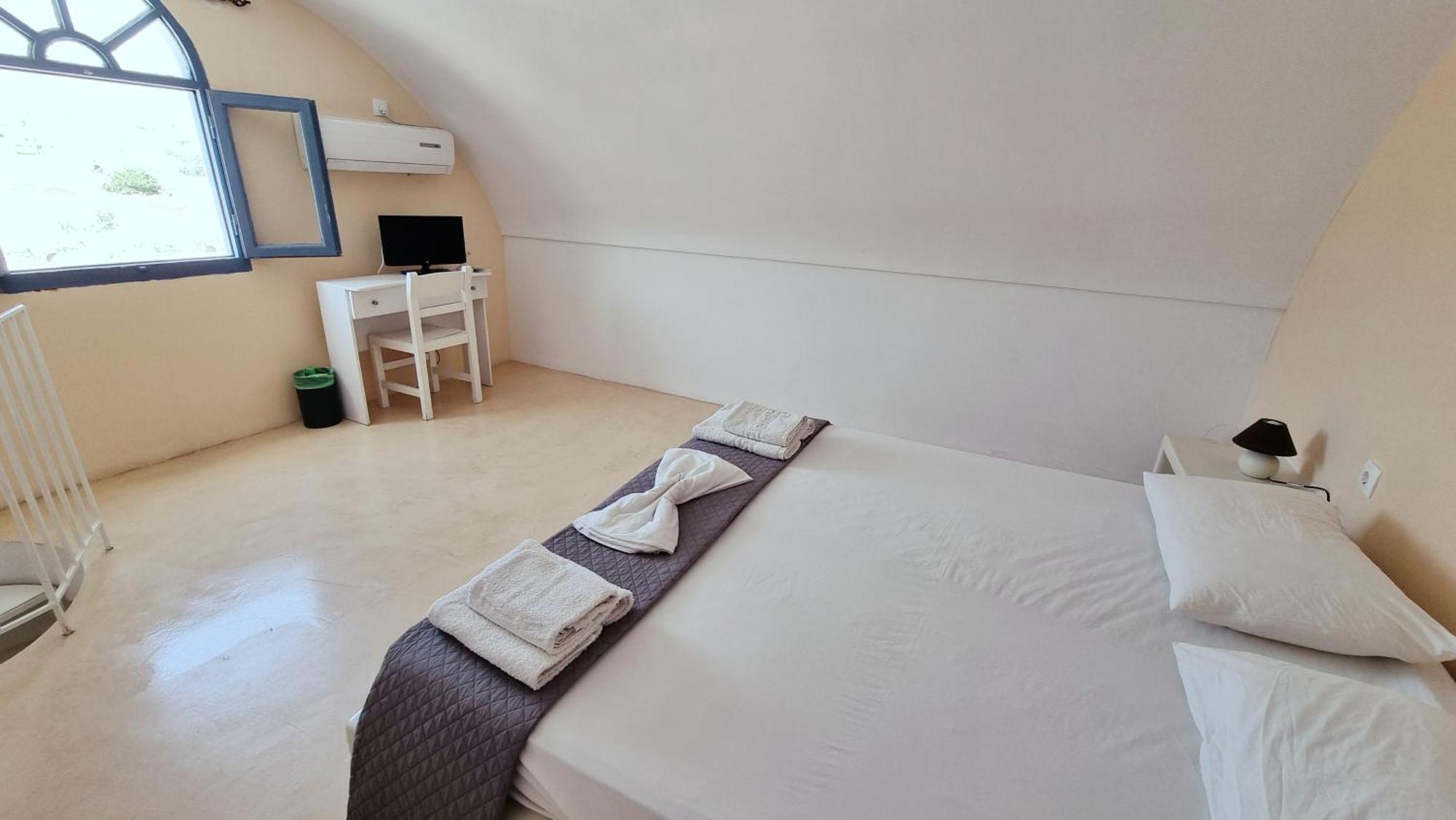 بيريفولّوس Leon Lux Apartments المظهر الخارجي الصورة