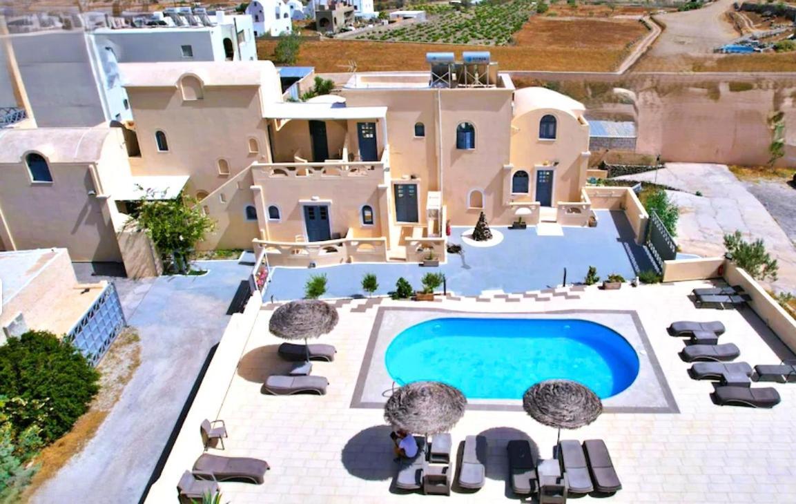 بيريفولّوس Leon Lux Apartments المظهر الخارجي الصورة