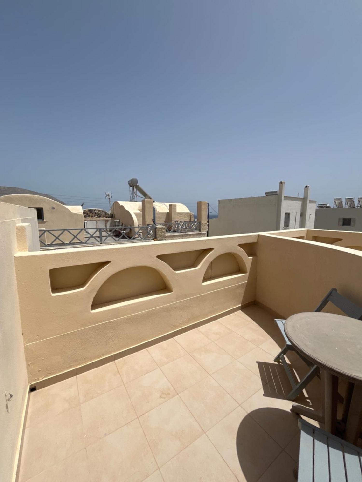 بيريفولّوس Leon Lux Apartments المظهر الخارجي الصورة