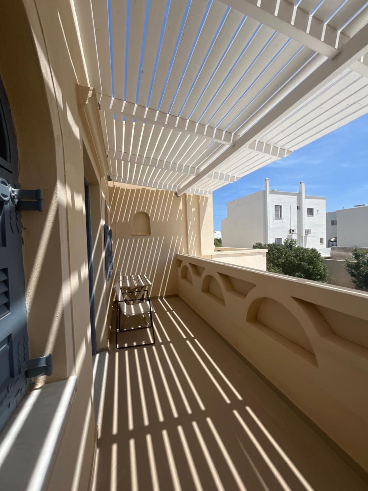 بيريفولّوس Leon Lux Apartments المظهر الخارجي الصورة