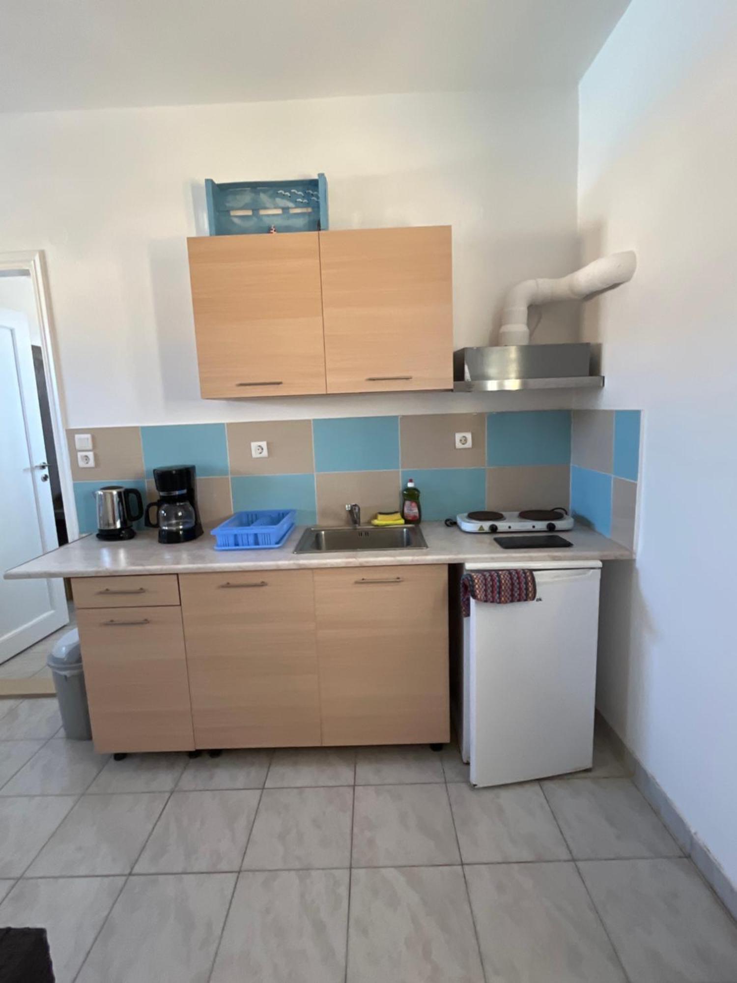 بيريفولّوس Leon Lux Apartments المظهر الخارجي الصورة