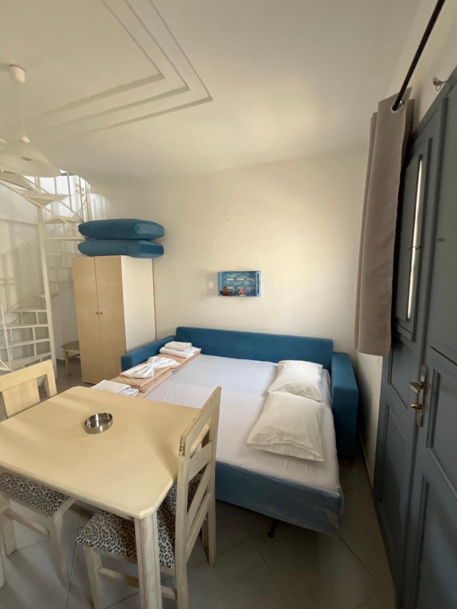 بيريفولّوس Leon Lux Apartments المظهر الخارجي الصورة