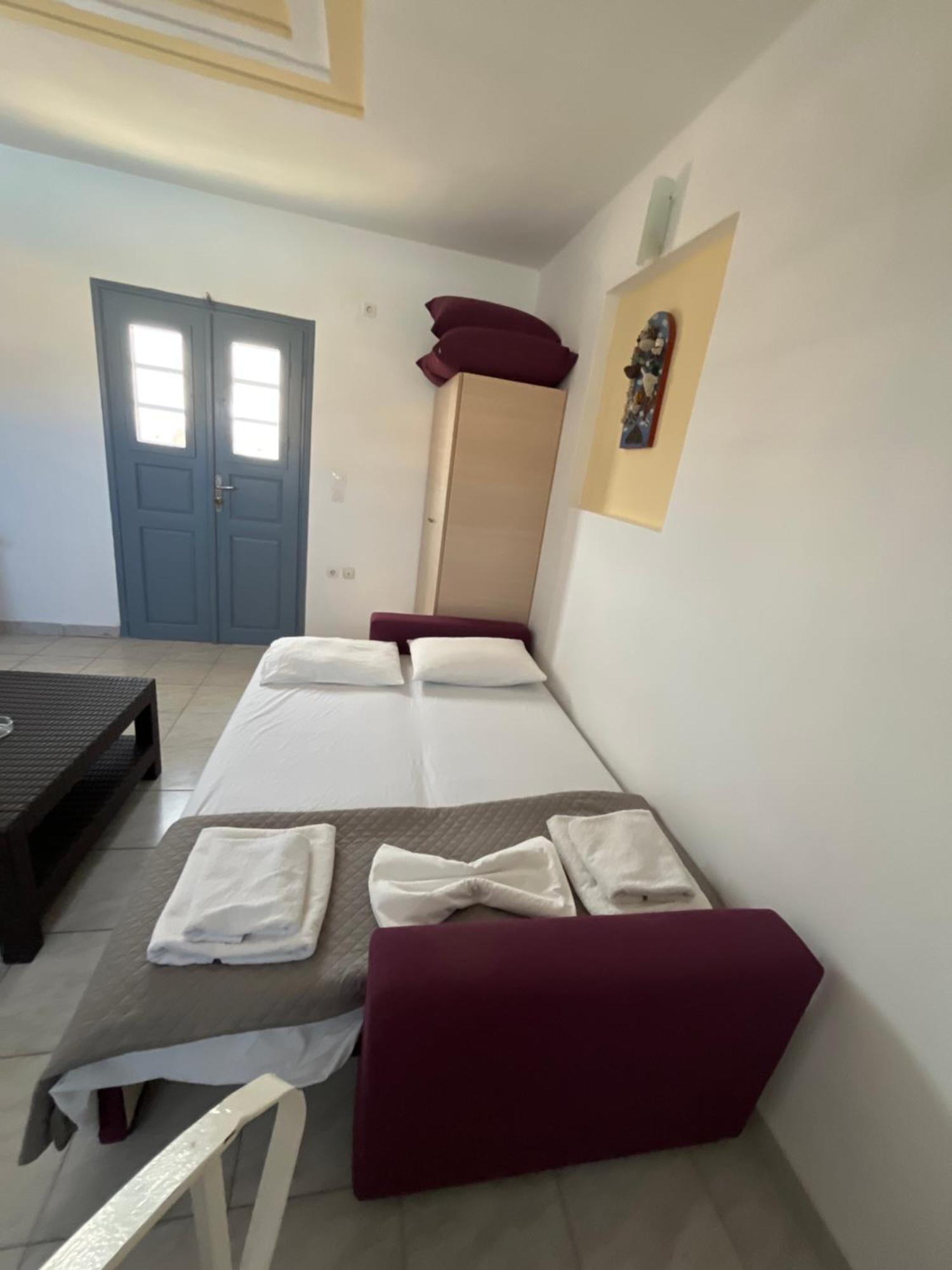 بيريفولّوس Leon Lux Apartments المظهر الخارجي الصورة