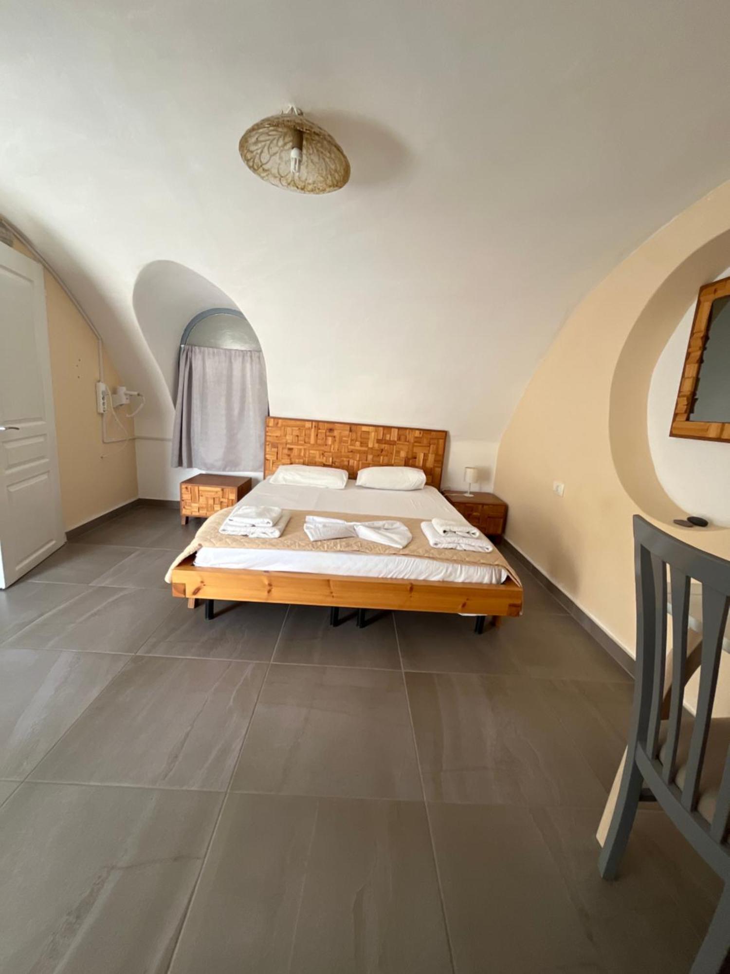 بيريفولّوس Leon Lux Apartments المظهر الخارجي الصورة