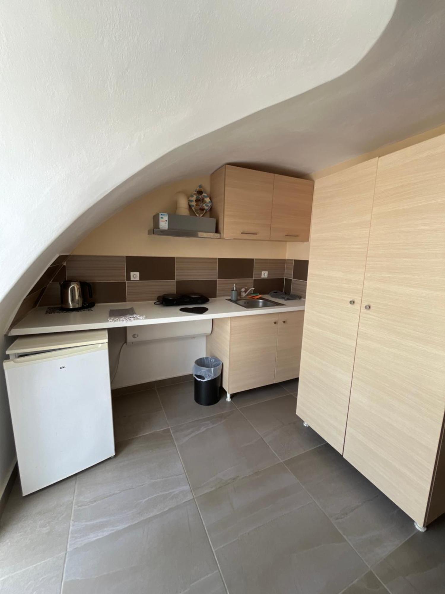 بيريفولّوس Leon Lux Apartments المظهر الخارجي الصورة